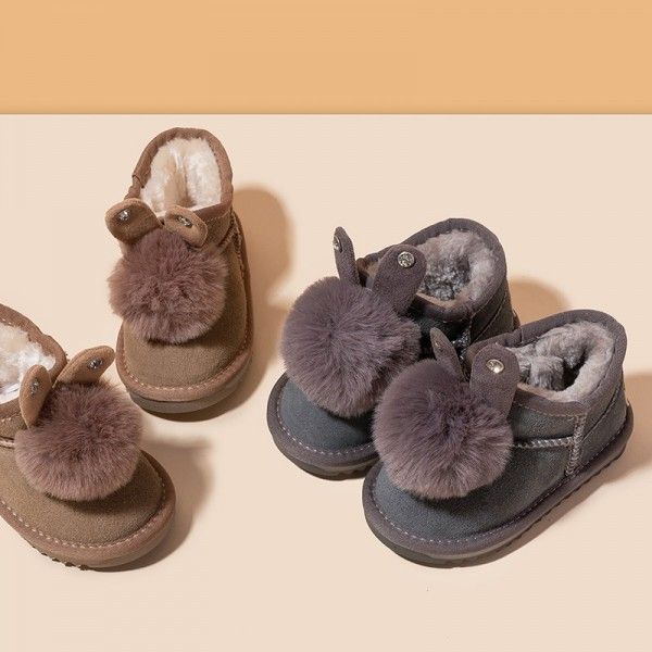 The new 2019 princess ankle boots are designed for babyfeet snow shoes and girl's plush cotton-padded shoes