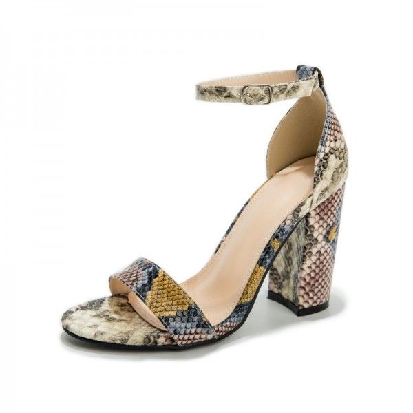 Sexy snakeskin-print sandals for women in the us and Europe in the summer of 2019