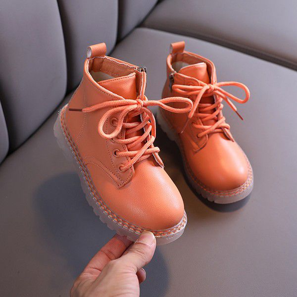 儿童马丁靴2020秋季新款英伦风男童机车靴纯色韩版时尚女童短靴