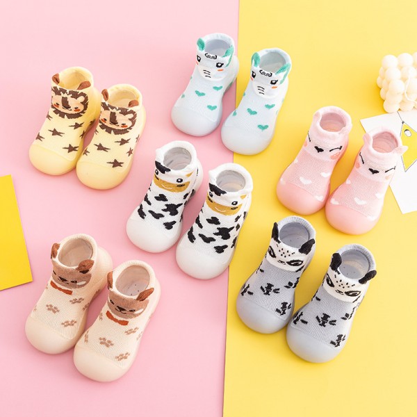2021新款儿童学步鞋软底卡通0-3岁宝宝室内袜子鞋婴幼儿外穿鞋子