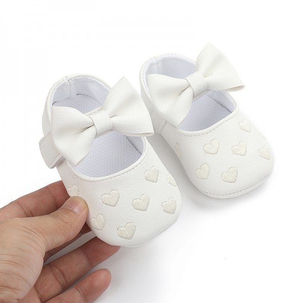 0-1岁 一颗心婴儿鞋子 学步鞋 婴儿鞋 软底宝宝鞋  一件代发