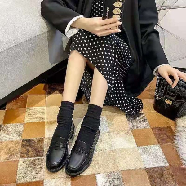 低跟圆头一脚蹬小皮鞋女2022春季新款学院风休闲学生黑色低帮单鞋